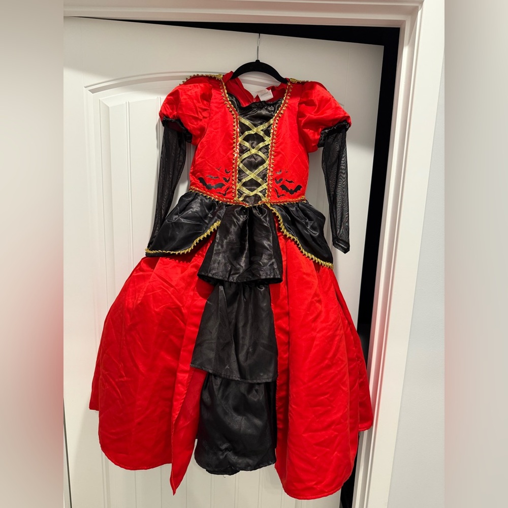 Girls Dracula Red and Black Kids Costume , size 8-10